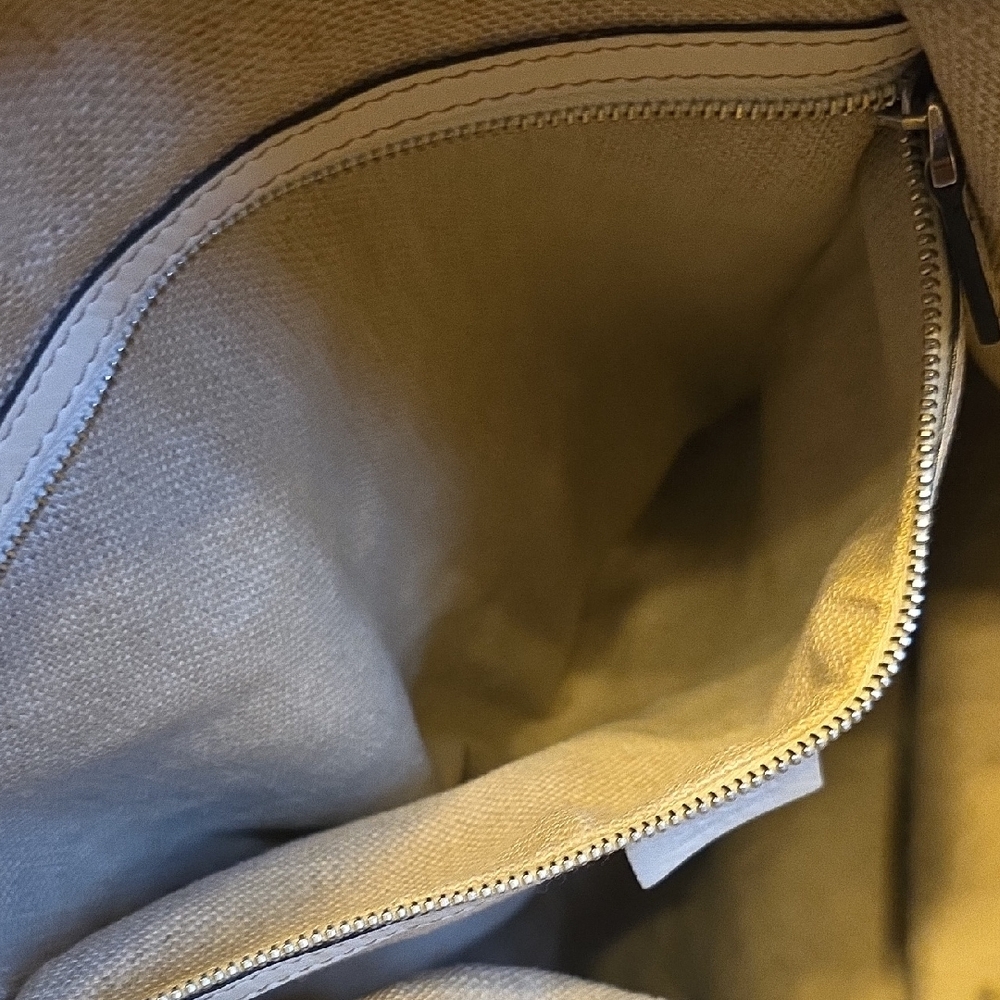 Gucci Beige and Brown Monogram Shoulder Bag - Picture 14 of 16